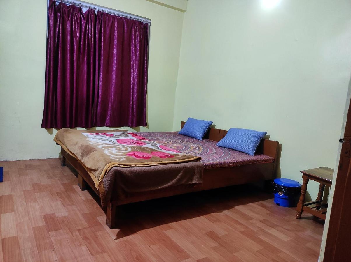 Wind Home Darjeeling- Budget Hotel Near Mall ดาร์จีลิง ภายนอก รูปภาพ