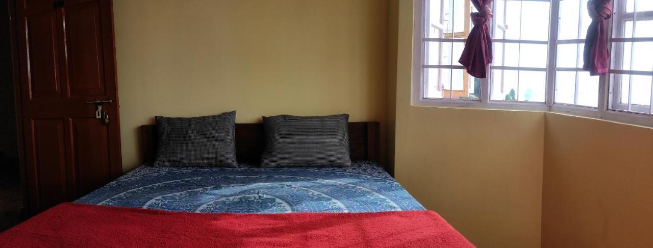 Wind Home Darjeeling- Budget Hotel Near Mall ดาร์จีลิง ภายนอก รูปภาพ